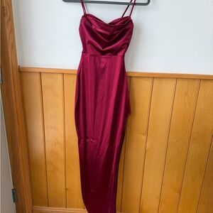 Windsor Strapless Burgundy Dress